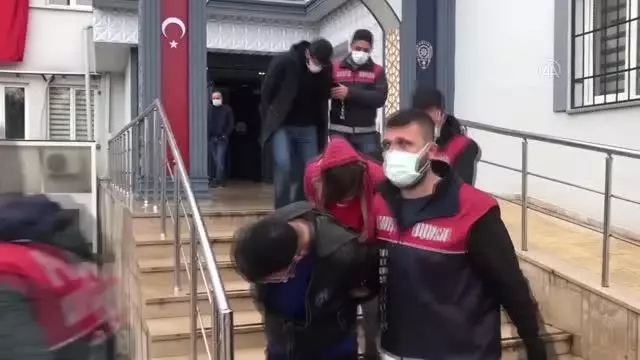 Hırsızlık operasyonunda 8 şüpheli gözaltına alındı Hırsızlık operasyonunda 8 şüpheli gözaltına alındı
