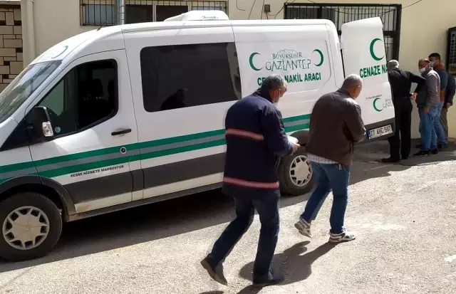 İnşaattan düşen işçi 10 günlük yaşam savaşını kaybetti İnşaattan düşen işçi 10 günlük yaşam savaşını kaybetti
