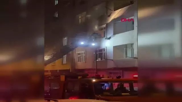 Son dakika haber! İSTANBUL-ESENLER'DE OCAKTA UNUTULAN YEMEK YANGIN ÇIKARDI Son dakika haber! İSTANBUL-ESENLER'DE OCAKTA UNUTULAN YEMEK YANGIN ÇIKARDI