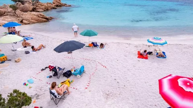 İtalya'da turizm sezonunu kurtarmak için 'Covidsiz ada' planı İtalya'da turizm sezonunu kurtarmak için 'Covidsiz ada' planı