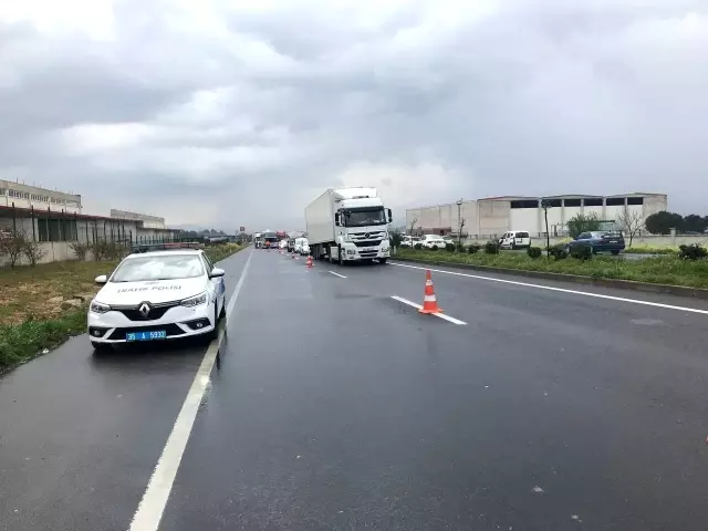 Son dakika! İzmir'de feci kaza: 1 ölü, 1 ağır yaralı Son dakika! İzmir'de feci kaza: 1 ölü, 1 ağır yaralı
