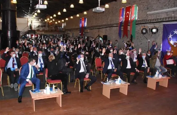 İZVAK Başkanı Erten: Sorumluluğumuz arttı İZVAK Başkanı Erten: Sorumluluğumuz arttı