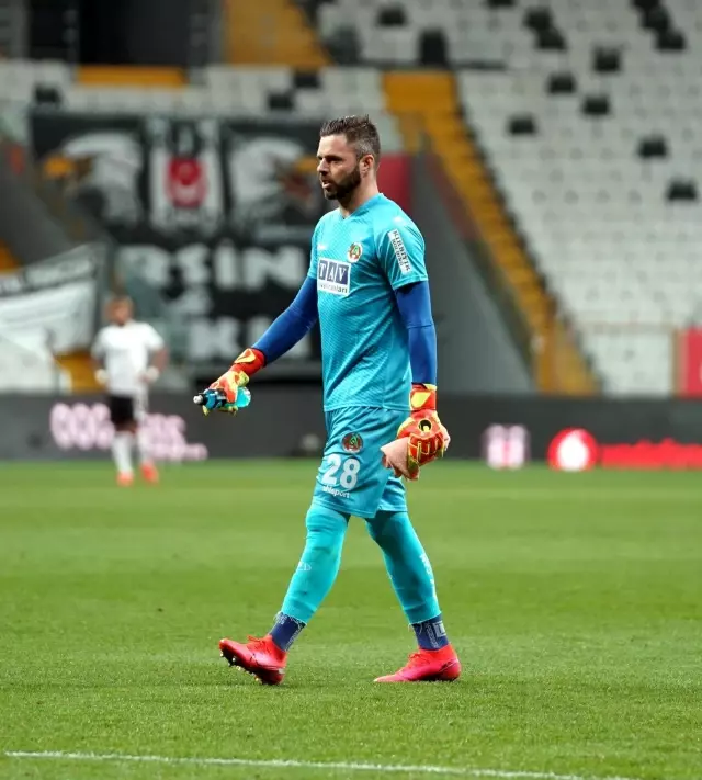 Aytemiz Alanyaspor'un kalecisi Marafona taraftardan özür diledi Aytemiz Alanyaspor'un kalecisi Marafona taraftardan özür diledi