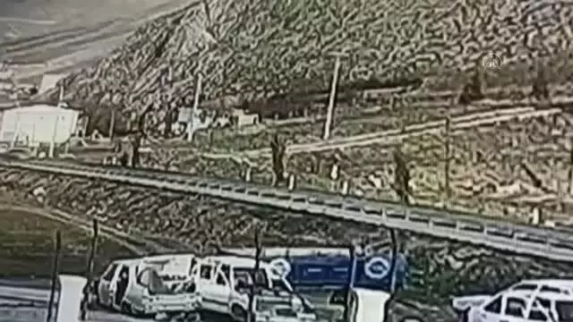 Son dakika haberleri! KAHRAMANMARAŞ - Ambulans ile otomobil çarpıştı: 3 ölü, 3 yaralı Son dakika haberleri! KAHRAMANMARAŞ - Ambulans ile otomobil çarpıştı: 3 ölü, 3 yaralı