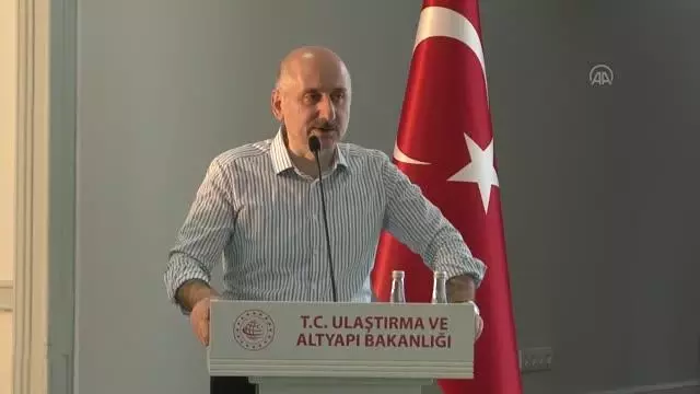 Karaismailoğlu: 'Bütün dünyada örnek olarak gösterilen, yap-işlet-devret projelerini yapmaya devam edeceğiz' Karaismailoğlu: 'Bütün dünyada örnek olarak gösterilen, yap-işlet-devret projelerini yapmaya devam edeceğiz'