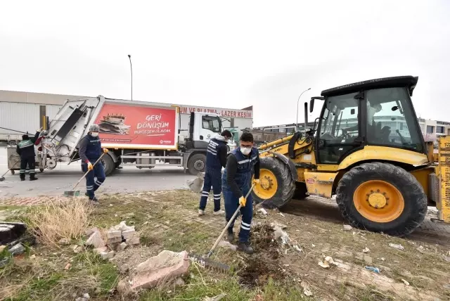 Karatay'daki sanayi sitelerinde temizlik çalışmaları başlatıldı Karatay'daki sanayi sitelerinde temizlik çalışmaları başlatıldı
