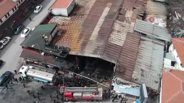 Kasaplar Çarşısı yangın sonrası küle döndü Kasaplar Çarşısı yangın sonrası küle döndü
