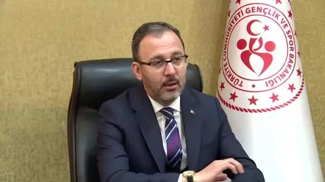 Kasapoğlu: 'Bugün, dünya ekonomisinin lokomotifi genç girişimcilerdir' Kasapoğlu: 'Bugün, dünya ekonomisinin lokomotifi genç girişimcilerdir'