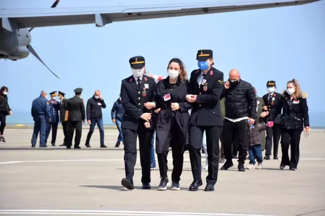 Kayra'dan şehit babasına asker selamı Kayra'dan şehit babasına asker selamı