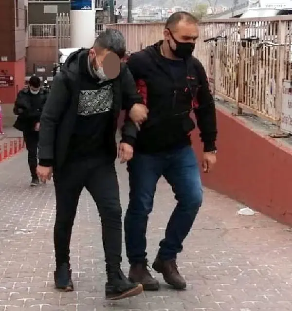 KAYSERİ'DE FETÖ OPERASYONUNDA 10 ŞÜPHELİ ADLİYEDE KAYSERİ'DE FETÖ OPERASYONUNDA 10 ŞÜPHELİ ADLİYEDE