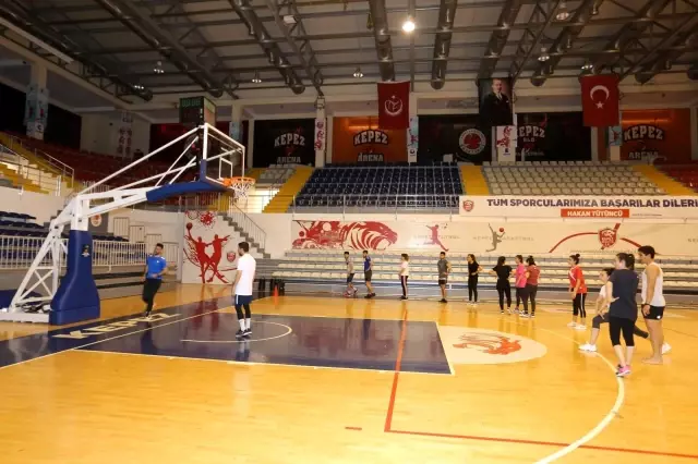 Kepez'den polis adaylarına ücretsiz eğitim Kepez'den polis adaylarına ücretsiz eğitim