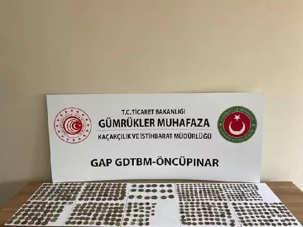 Kilis'te 544 sikke ele geçirildi Kilis'te 544 sikke ele geçirildi