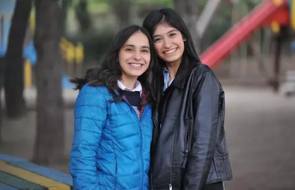'KIR ÇİÇEKLERİ' PROJESİ HAYATLARINA DOKUNDU 'KIR ÇİÇEKLERİ' PROJESİ HAYATLARINA DOKUNDU