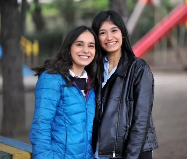 'KIR ÇİÇEKLERİ' PROJESİ HAYATLARINA DOKUNDU 'KIR ÇİÇEKLERİ' PROJESİ HAYATLARINA DOKUNDU