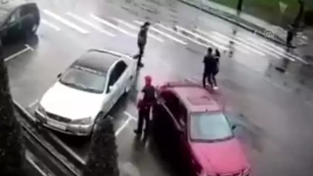 Son dakika haber | Kırgızistan'da 27 yaşındaki Ayzada Kanatbekova'nın öldürülmesi ülkede tepkilere neden oldu Son dakika haber | Kırgızistan'da 27 yaşındaki Ayzada Kanatbekova'nın öldürülmesi ülkede tepkilere neden oldu