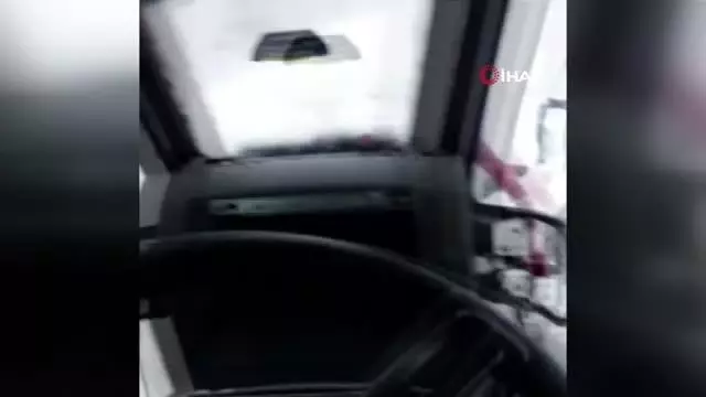 Kocaeli'de kar yağışı devam ediyor Kocaeli'de kar yağışı devam ediyor