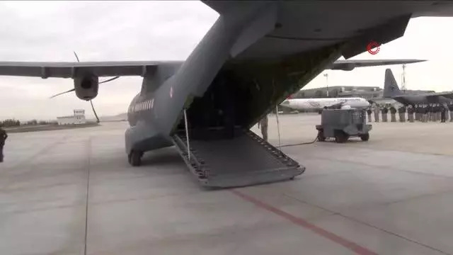 Konya'da Hava Kuvvetleri'nin akrobasi ekibi Türk Yıldızları'ndaki NF-5 uçağının eğitim uçuşu sırasında düşmesi sonucu şehit olan pilot Yüzbaşı Burak... Konya'da Hava Kuvvetleri'nin akrobasi ekibi Türk Yıldızları'ndaki NF-5 uçağının eğitim uçuşu sırasında düşmesi sonucu şehit olan pilot Yüzbaşı Burak...
