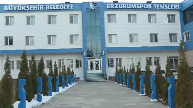 KOVİD-19 HASTALARI YAŞADIKLARINI ANLATIYOR - '10 gün entübe olmak demek hayatla 10 gün bağınız yok demek' KOVİD-19 HASTALARI YAŞADIKLARINI ANLATIYOR - '10 gün entübe olmak demek hayatla 10 gün bağınız yok demek'