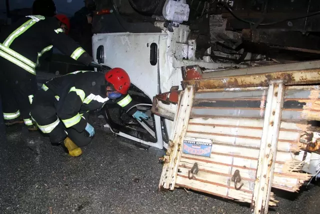 Trafik kazası, 1'i ağır 4 yaralı