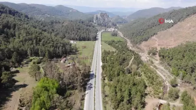 Son dakika haber! Marmaris'te imara açılan yol için 7 meclis üyesi dava açtı Son dakika haber! Marmaris'te imara açılan yol için 7 meclis üyesi dava açtı