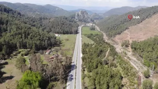 Son dakika haber! Marmaris'te imara açılan yol için 7 meclis üyesi dava açtı Son dakika haber! Marmaris'te imara açılan yol için 7 meclis üyesi dava açtı