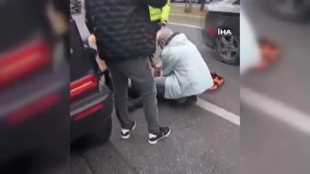 Milas'ta karşı şeride geçen otomobil dehşet saçtı: 3 yaralı Milas'ta karşı şeride geçen otomobil dehşet saçtı: 3 yaralı