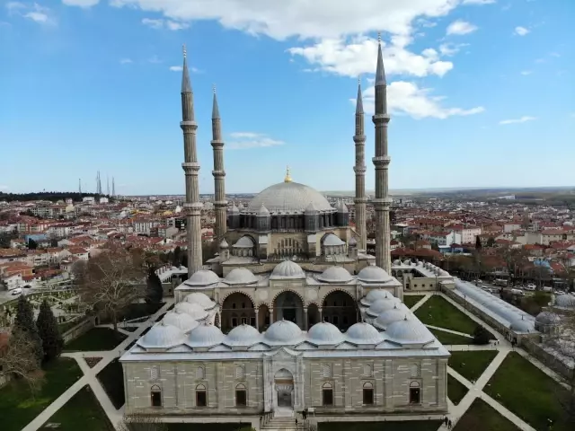 Mimar Sinan'ın 'Ustalık eseri' Ramazan-ı Şerif'e hazır Mimar Sinan'ın 'Ustalık eseri' Ramazan-ı Şerif'e hazır