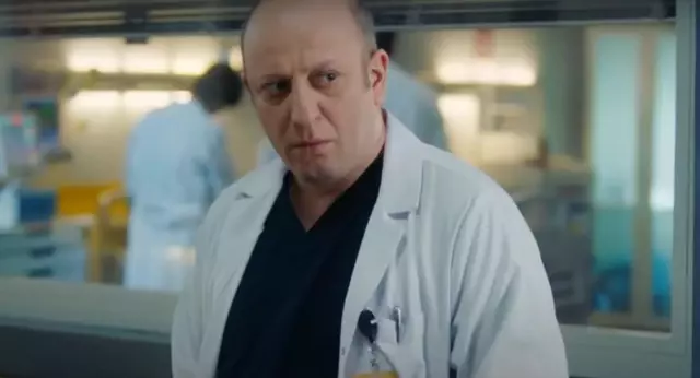 Mucize Doktor Muhsin kimdir? Mucize Doktor Muhsin'i kim oynuyor? Serkan Keskin (İsmail Abi) kimdir? Mucize Doktor Muhsin kimdir? Mucize Doktor Muhsin'i kim oynuyor? Serkan Keskin (İsmail Abi) kimdir?