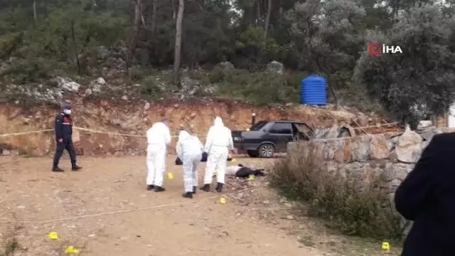 Muğla'da dehşet...Baba ve oğlu kavgalı olduğu komşusu tarafından öldürüldü Muğla'da dehşet...Baba ve oğlu kavgalı olduğu komşusu tarafından öldürüldü
