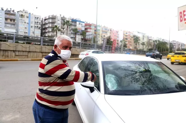 Son dakika haberleri! Kaza sonrası yaşanan kavgayı polis güçlükle ayırdı Son dakika haberleri! Kaza sonrası yaşanan kavgayı polis güçlükle ayırdı