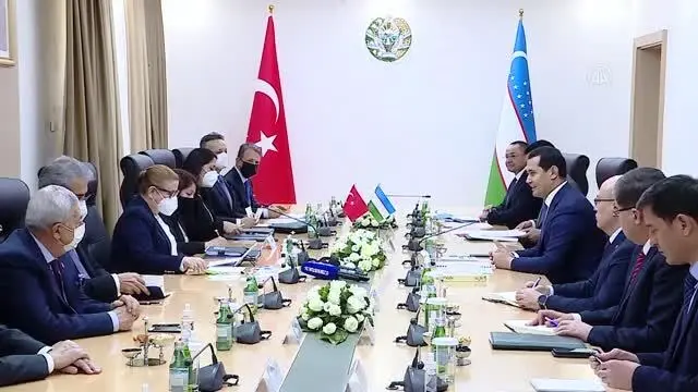 Özbekistan-Türkiye yuvarlak masa toplantısı Özbekistan-Türkiye yuvarlak masa toplantısı