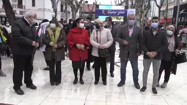 Pendik'te 8 Nisan Dünya Romanlar Günü kutlandı Pendik'te 8 Nisan Dünya Romanlar Günü kutlandı