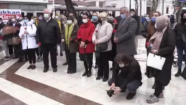 Pendik'te 8 Nisan Dünya Romanlar Günü kutlandı Pendik'te 8 Nisan Dünya Romanlar Günü kutlandı