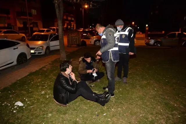 Son dakika haberi! Polisler maske ve mesafe denetimi yaptı Son dakika haberi! Polisler maske ve mesafe denetimi yaptı