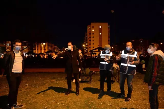 Son dakika haberi! Polisler maske ve mesafe denetimi yaptı Son dakika haberi! Polisler maske ve mesafe denetimi yaptı