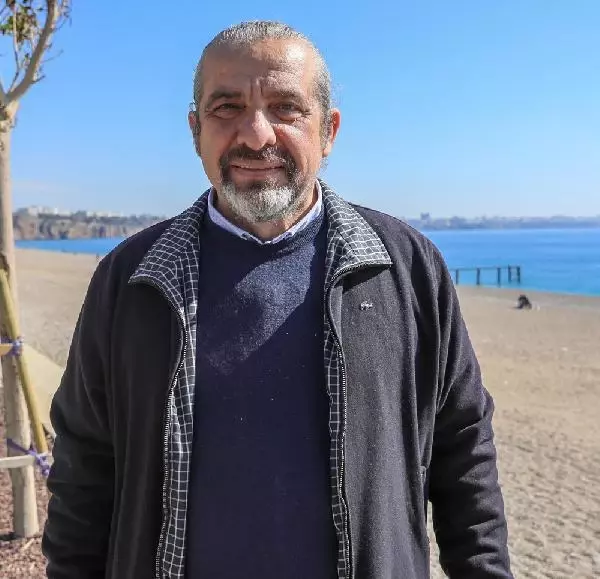 'RANDEVUYA GİDİLMEZSE AYDA 150 BİN AŞI ZİYAN OLUR' 'RANDEVUYA GİDİLMEZSE AYDA 150 BİN AŞI ZİYAN OLUR'