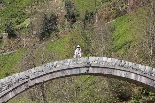 Kendilerini astronota benzeten Rizeli 4 gence Rusya'dan davet geldi Kendilerini astronota benzeten Rizeli 4 gence Rusya'dan davet geldi