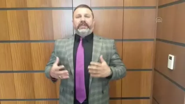 Roman vatandaşlar 8 Nisan'ın 'Romanlar Günü' ilan edilmesinden dolayı Cumhurbaşkanı Erdoğan'a teşekkür etti Roman vatandaşlar 8 Nisan'ın 'Romanlar Günü' ilan edilmesinden dolayı Cumhurbaşkanı Erdoğan'a teşekkür etti