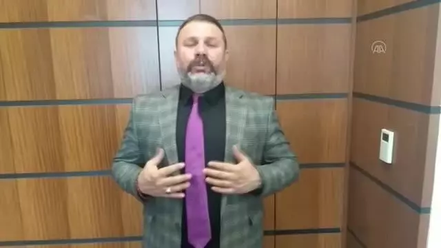 Roman vatandaşlar 8 Nisan'ın 'Romanlar Günü' ilan edilmesinden dolayı Cumhurbaşkanı Erdoğan'a teşekkür etti Roman vatandaşlar 8 Nisan'ın 'Romanlar Günü' ilan edilmesinden dolayı Cumhurbaşkanı Erdoğan'a teşekkür etti