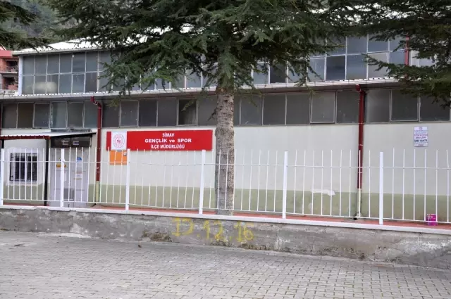 Şampiyon adayı güreşçiler malzeme desteğine çok sevindi Şampiyon adayı güreşçiler malzeme desteğine çok sevindi