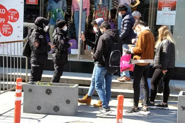 Samsun'da çeşitli suçlardan aranan 33 kişi yakalandı Samsun'da çeşitli suçlardan aranan 33 kişi yakalandı