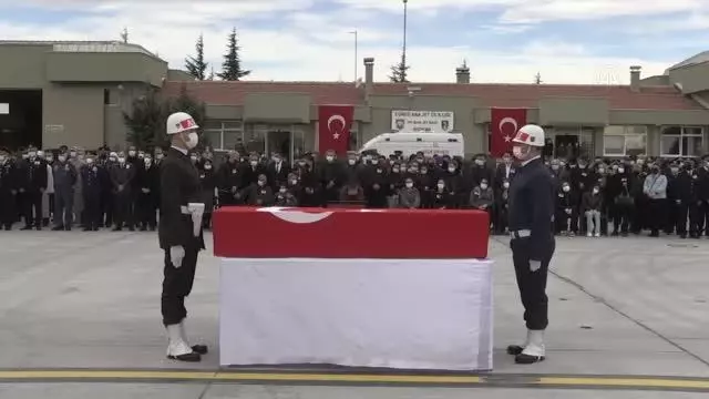 Son dakika haberleri... Şehit Hava Pilot Yüzbaşı Burak Gençcelep için tören düzenlendi Son dakika haberleri... Şehit Hava Pilot Yüzbaşı Burak Gençcelep için tören düzenlendi