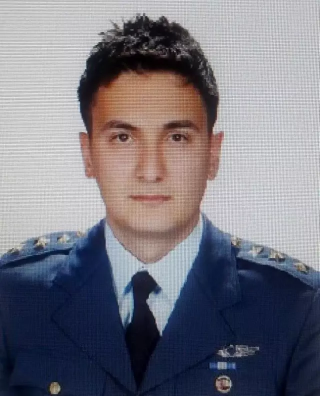 Kayra'dan şehit babasına asker selamı Kayra'dan şehit babasına asker selamı