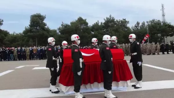 GAZİANTEP - Şehit Uzman Çavuş Gökhan Çakır için tören düzenlendi GAZİANTEP - Şehit Uzman Çavuş Gökhan Çakır için tören düzenlendi