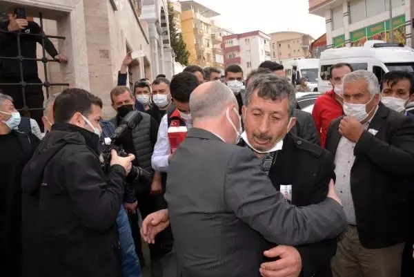KAHRAMANMARAŞ ŞEHİT UZMAN ÇAVUŞ AHMET AKDAL, TOPRAĞA VERİLDİ KAHRAMANMARAŞ ŞEHİT UZMAN ÇAVUŞ AHMET AKDAL, TOPRAĞA VERİLDİ