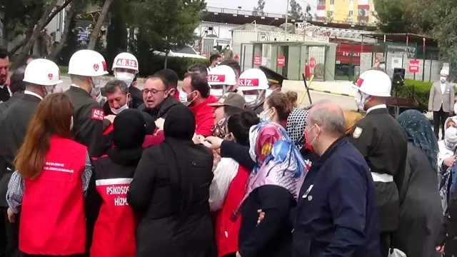 GAZİANTEP - Şehit Uzman Çavuş Gökhan Çakır için tören düzenlendi GAZİANTEP - Şehit Uzman Çavuş Gökhan Çakır için tören düzenlendi