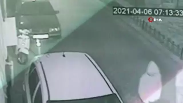 Sıfır aldığı motor 3 gün sonra çalındı...Hırsızlık anları kamerada Sıfır aldığı motor 3 gün sonra çalındı...Hırsızlık anları kamerada