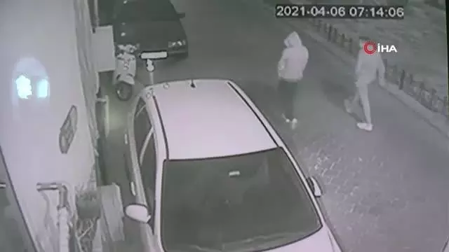 Sıfır aldığı motor 3 gün sonra çalındı...Hırsızlık anları kamerada Sıfır aldığı motor 3 gün sonra çalındı...Hırsızlık anları kamerada