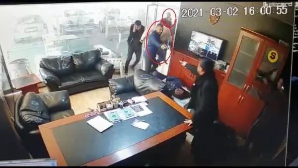 Silahlı suç örgütüne operasyon: 15 gözaltı Silahlı suç örgütüne operasyon: 15 gözaltı