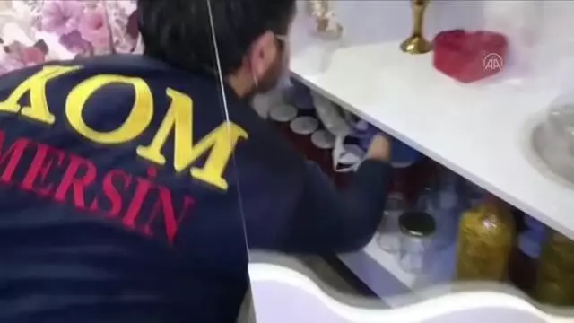 Silahlı suç örgütüne yönelik operasyonda yakalanan 15 şüpheliden 6'sı tutuklandı Silahlı suç örgütüne yönelik operasyonda yakalanan 15 şüpheliden 6'sı tutuklandı